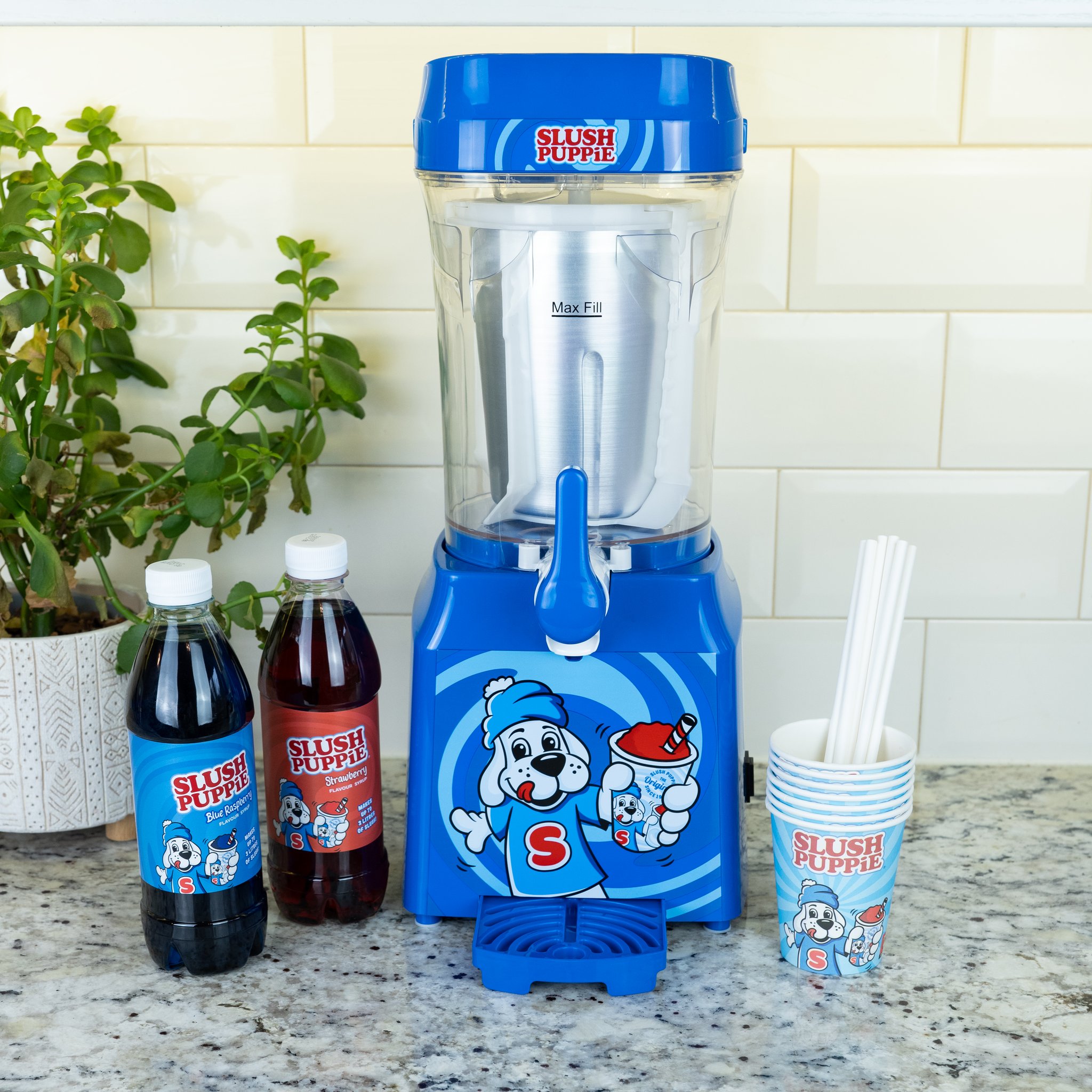 Slush Puppie Maschine im Einsatz — Lifestyle-Aufnahme