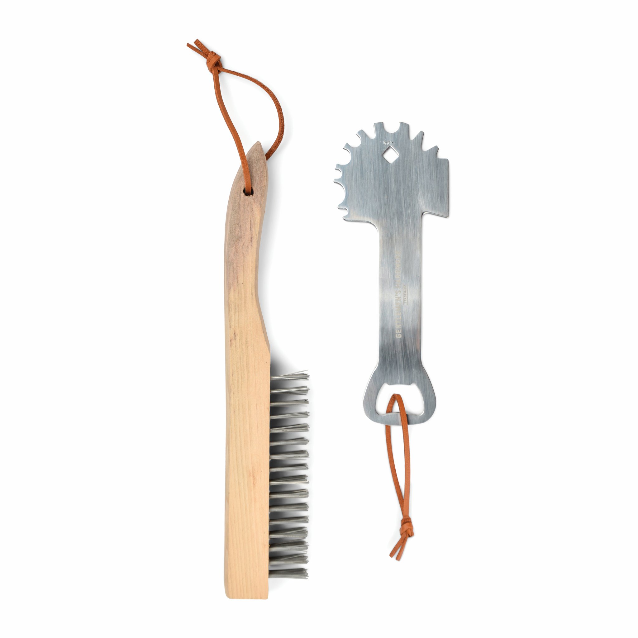 Kit pour l'entretien du barbecue : brosse métallique à manche en bois et grattoir avec décapsuleur