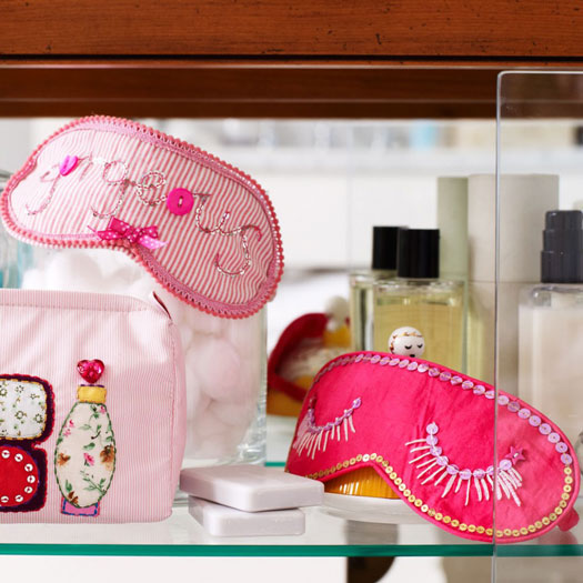 Button Girl Bestickte Schlafmaske Wimpern