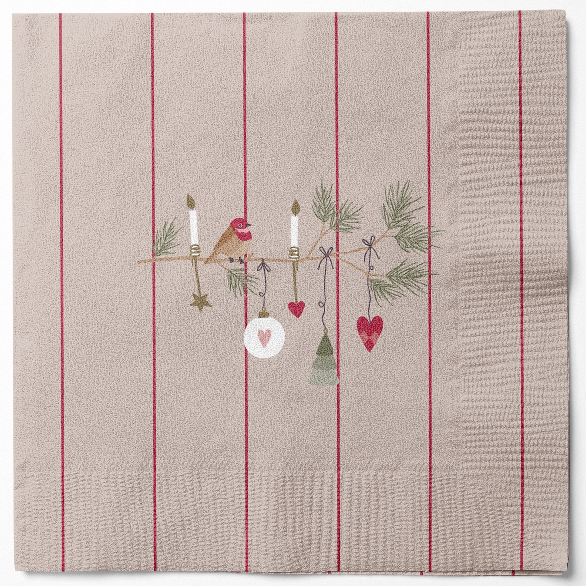 Beige Papierserviette mit roten Streifen, Tannenzweig, Vogel, Kerzen und Anhängern