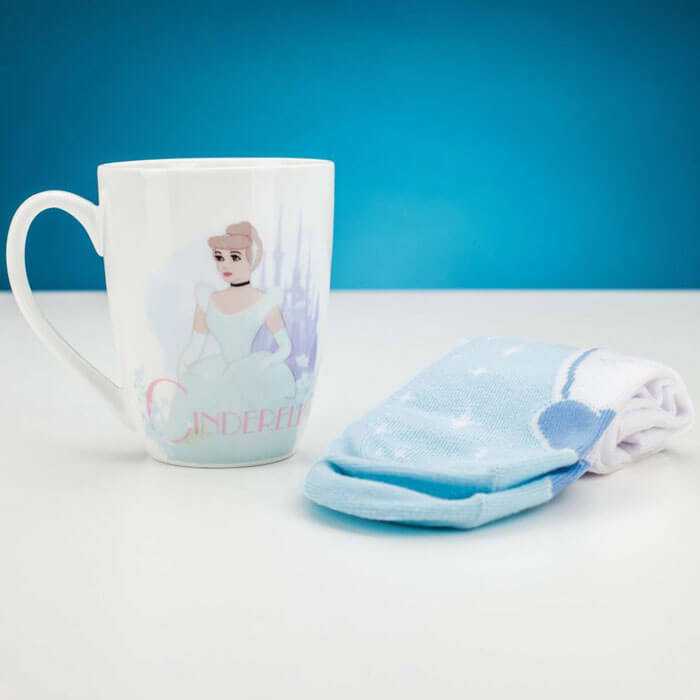 Dornröschen Tasse und Socken Geschenkset von Paladone