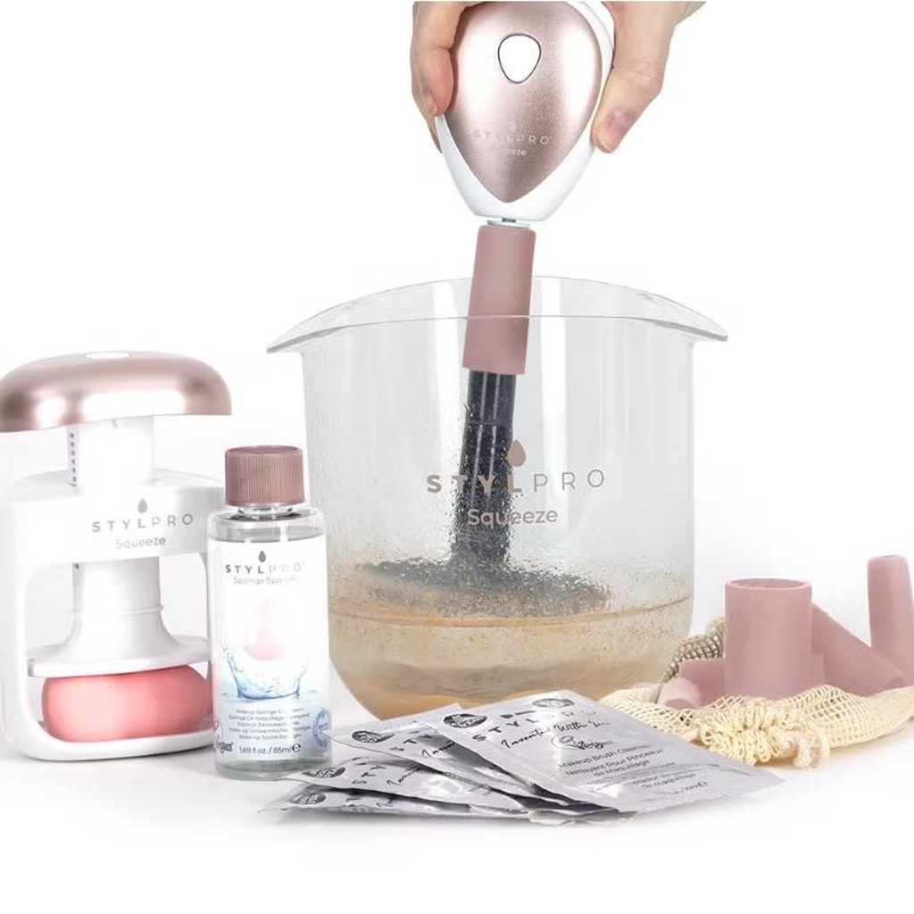 STYLPRO Spin and Squeeze Make-up-Pinsel und Schwammreiniger