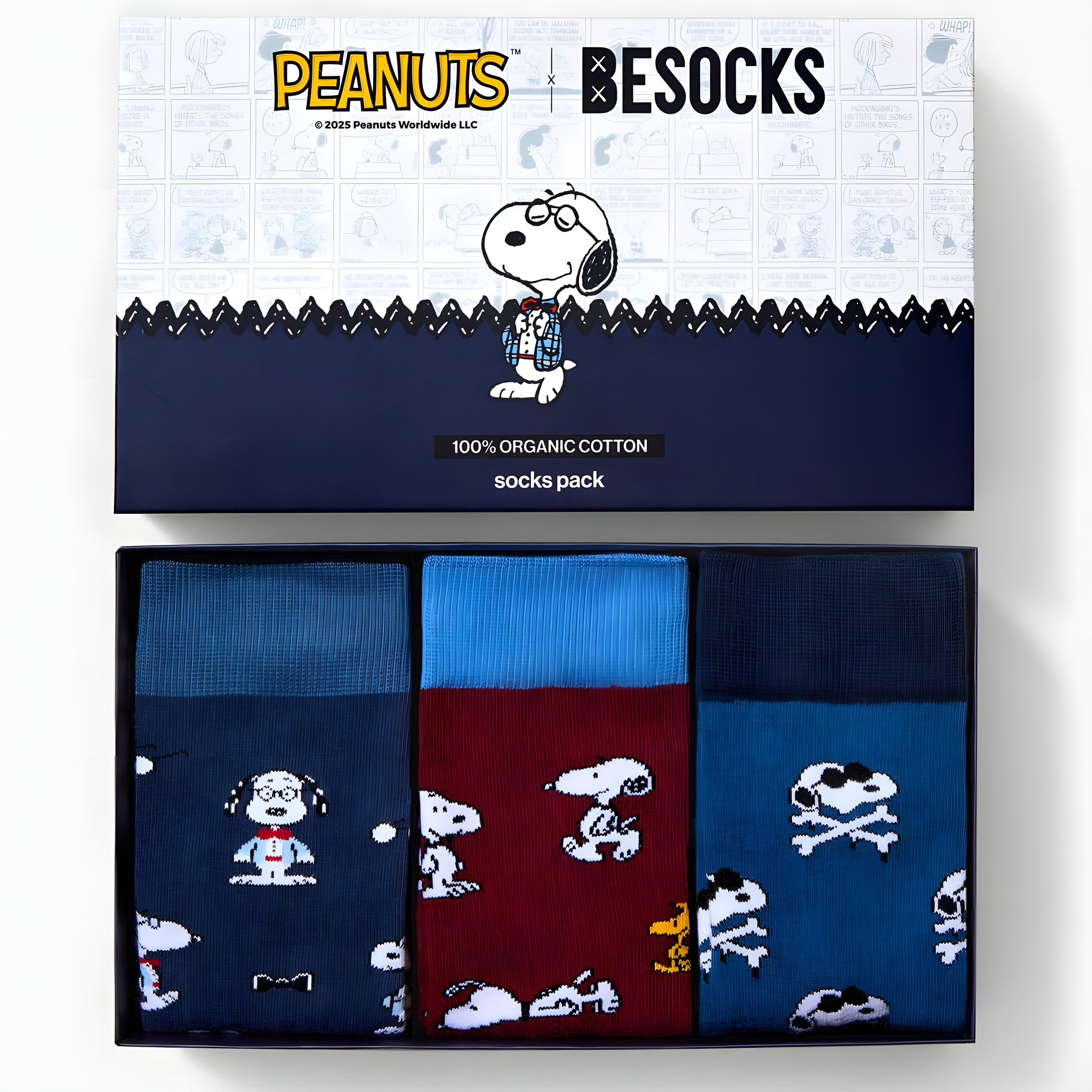 Snoopy Sockenset Männer Blau: offene Peanuts-Box mit drei Paar Socken in Marineblau, Bordeaux und Royalblau