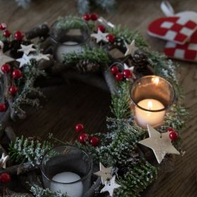 Couronne de l'Avent pour bougies chauffe-plat